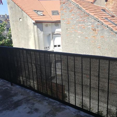 Appartement T4 Lumineux Avec Balcon - 3Eme Etage Sans Ascenseur Tarbes Exterior photo